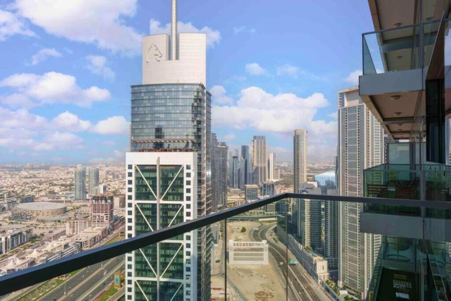 5 Stars Living Infinity Pool Burj Khalifa View *